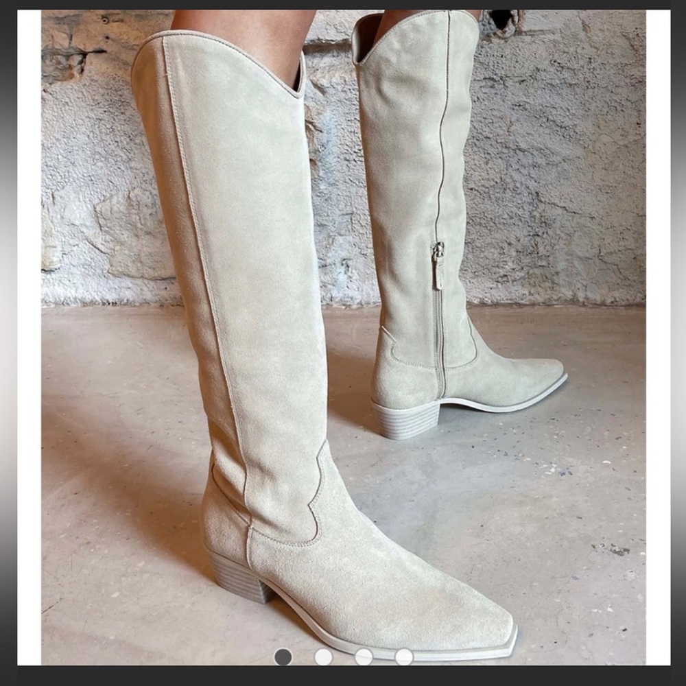 Feners Knee high ivory suede boots